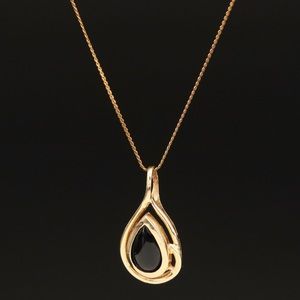 14kt Yellow Gold & Black Onyx Pendant Necklace
